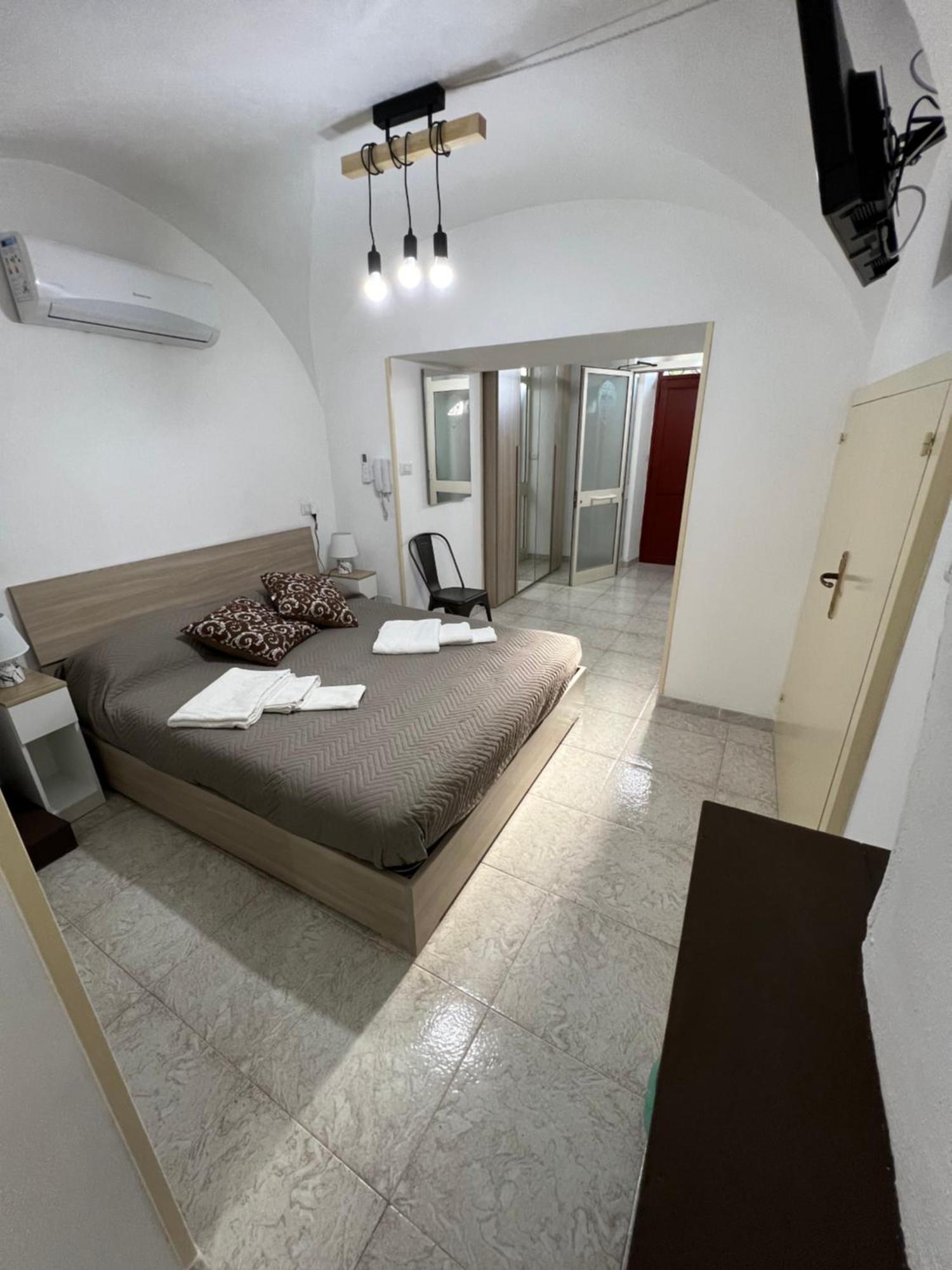 Station Rooms37 Sassari Exterior photo